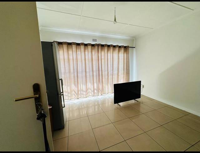7 BEDROOM HOUSE FOR SALE IN FAIRWOOD